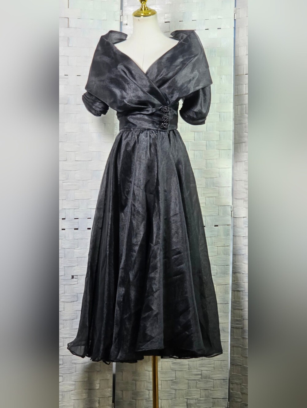 Vintage Watters& Watters Off-Shoulder Midi Dress